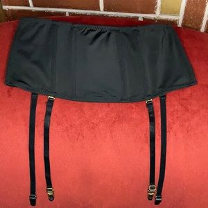 BODY RAGE Garter Belt